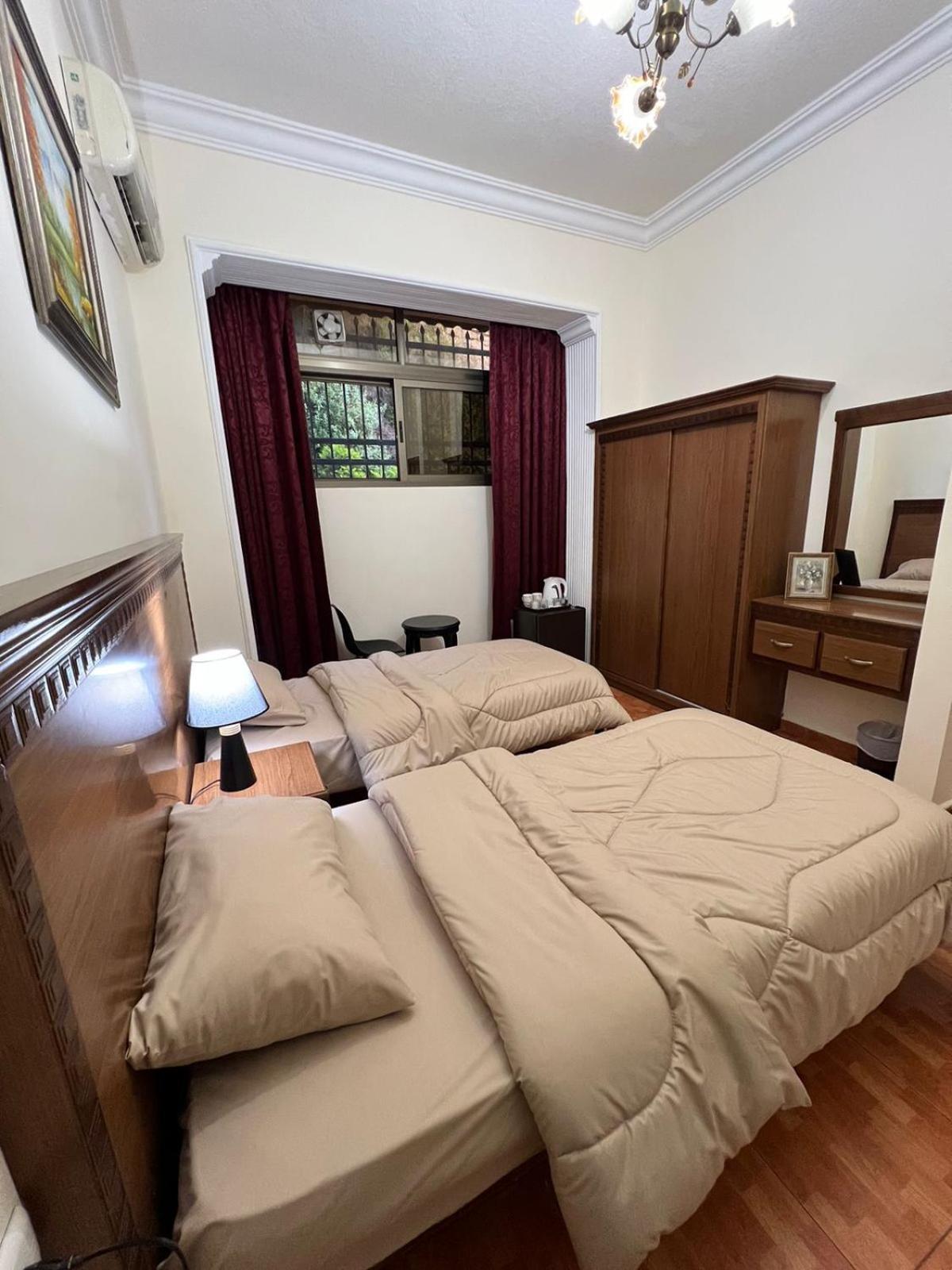 Sufara Hotel Suites Amman Exteriör bild