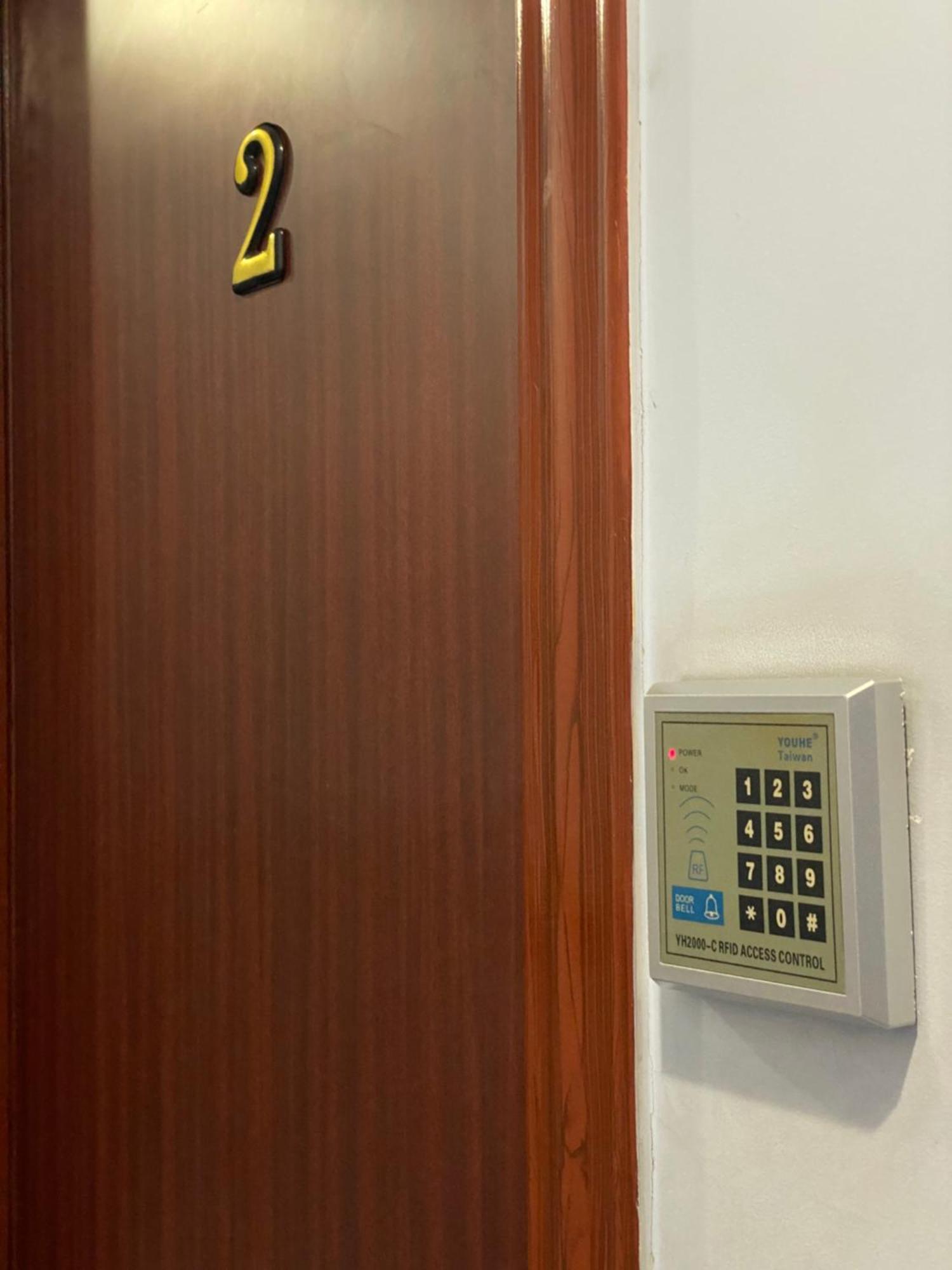Sufara Hotel Suites Amman Exteriör bild