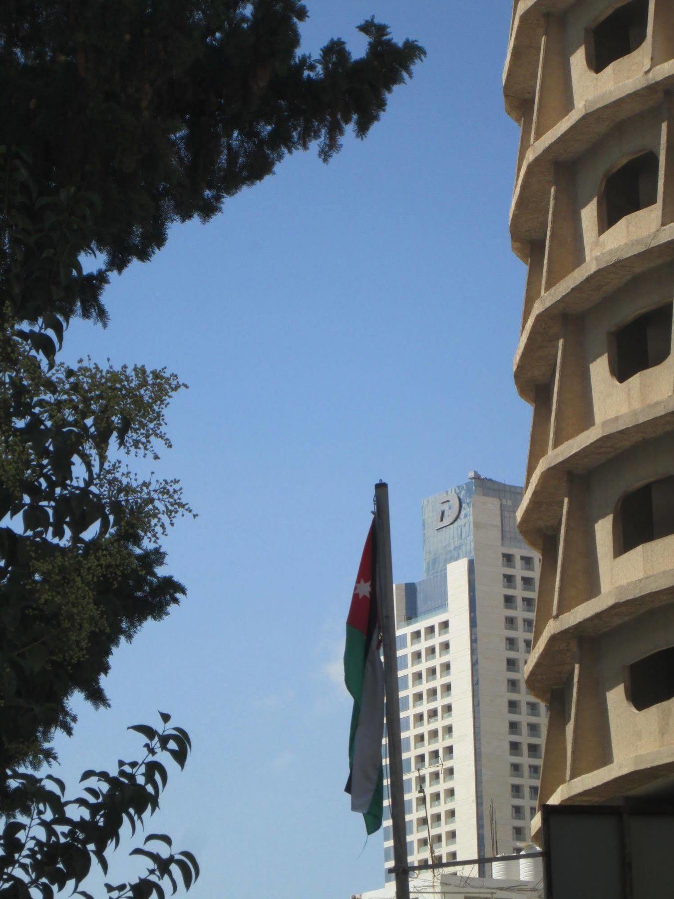 Sufara Hotel Suites Amman Exteriör bild