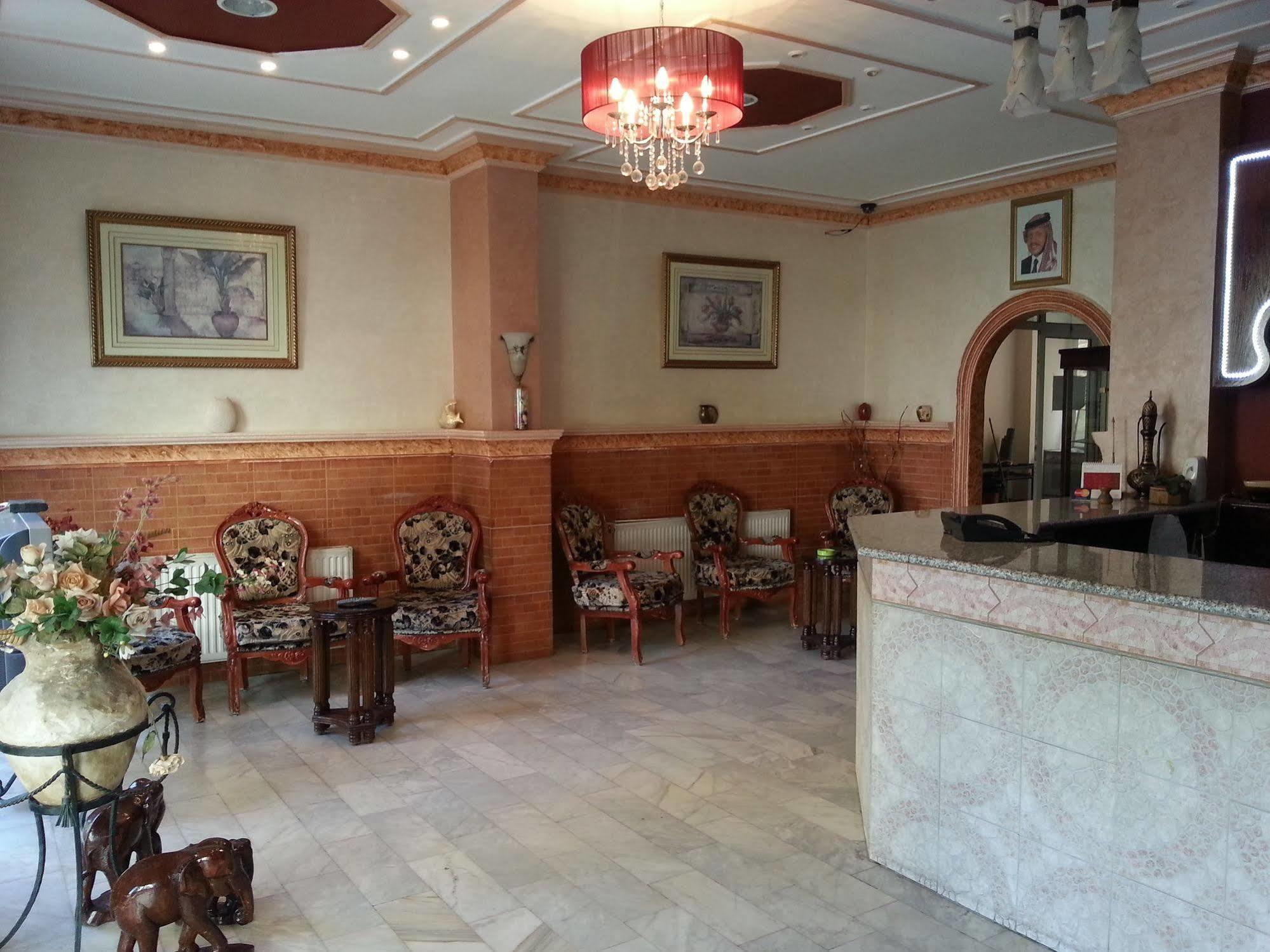 Sufara Hotel Suites Amman Exteriör bild